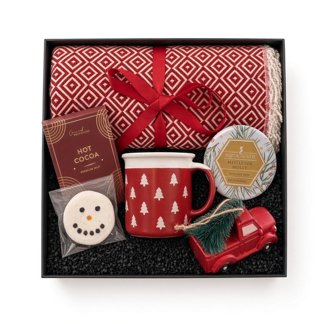 Cozy Holdiay Moment Gift Box